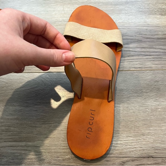 Rip Curl Women’s Tallows Slide Sandals - Picture 3 of 9